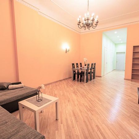 Winwinstay Art Nouveau Apartment Rīga Exterior foto